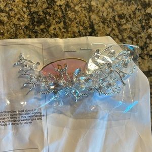 Bridal hair clip. DS Bridal